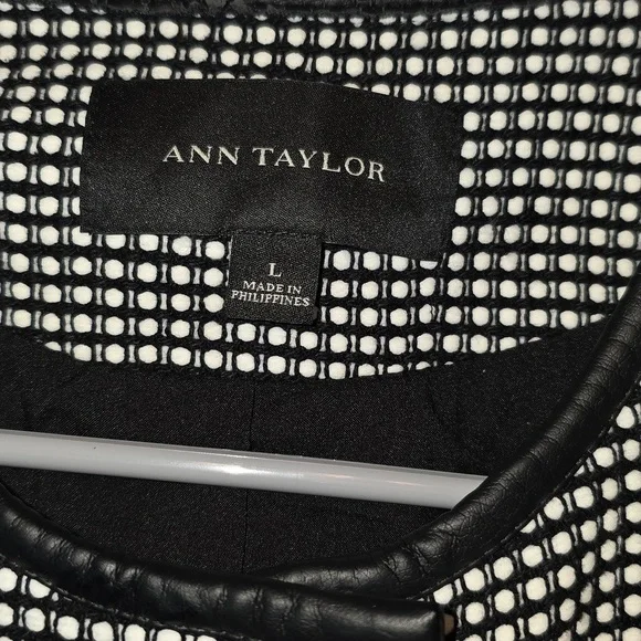 Ann Taylor Jacket In Black With White Dots. Size L - Picture 4 of 9